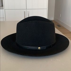 Beautiful new Rag And Bone fedora